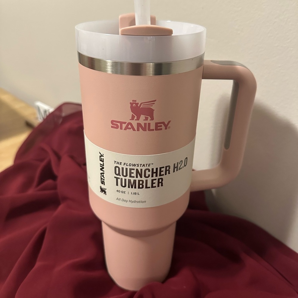 Stanley Pink Dusk Tumbler